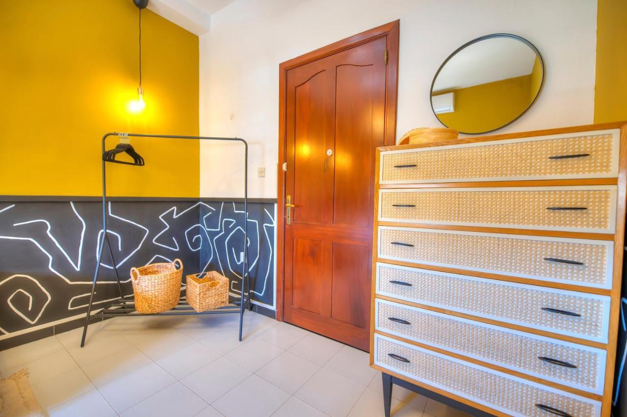 Beautifully Furnished Seafront 4 Bedrooms Goslm-4 Sliema Dış mekan fotoğraf